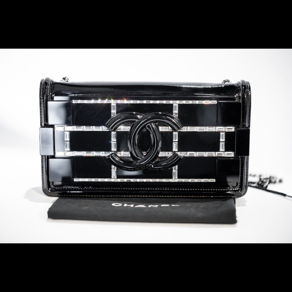 ❌❌sold❌❌CHANEL Black Plexi & Crystals Boy Brick - Picture 3 of 11